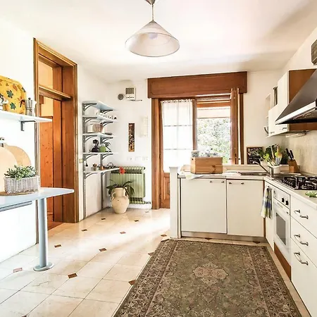 Mazzucco Holiday home Longarone